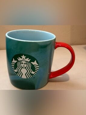 Starbucks 2024 Christmas Holiday Green Marbled Coffee Mug with Red Handle 11oz